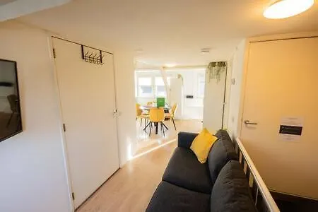 Апартаменты Peaceful 2 Bedroom - Ts307b Эйндховен