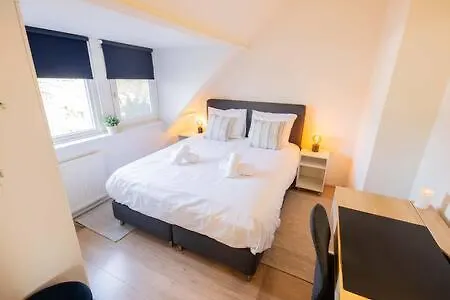 Peaceful 2 Bedroom - Ts307b * Эйндховен